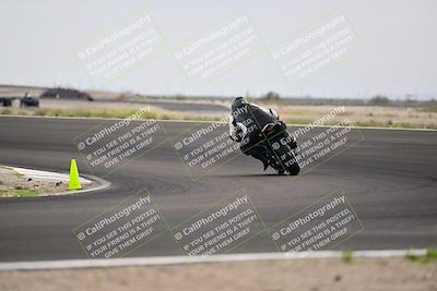media/Apr-18-2025-TrackDaz (Fri) [[45f5874c44]]/C Group/Session 2 (Turn 10)/